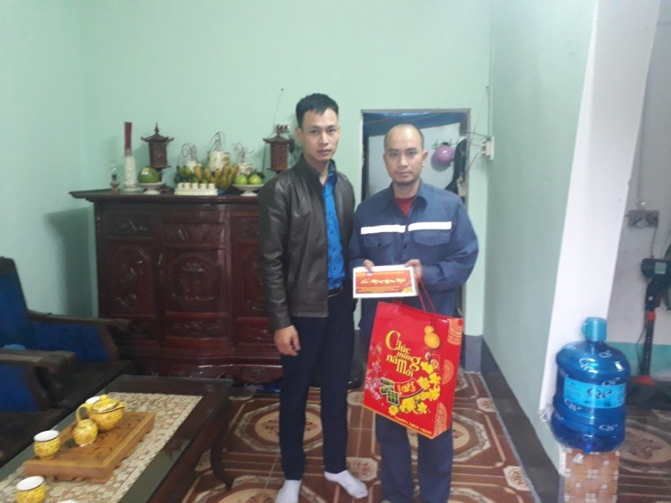 Không chỉ siêng năng trong công việc, anh Hà còn tích cực tham gia các hoạt động của Đoàn thanh niên Công ty Tuyển than Hòn Gai Không chỉ siêng năng trong công việc, anh Hà còn tích cực tham gia các hoạt động của Đoàn thanh niên Công ty Tuyển than Hòn Gai