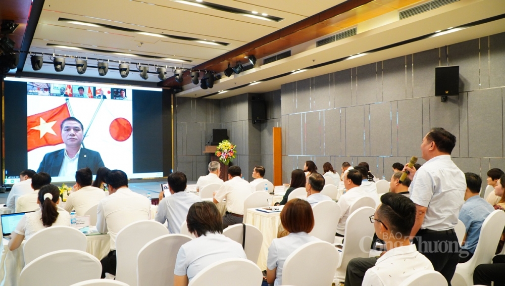 1740-xuc-tien-thuong-mai-4