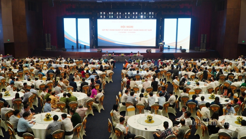 0839-hoi-nghi-doanh-nghiep-4