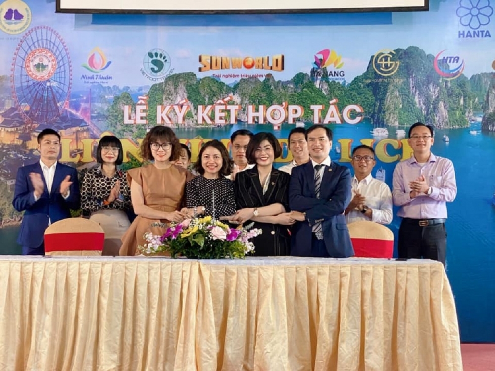 0252-kich-cau-du-lich