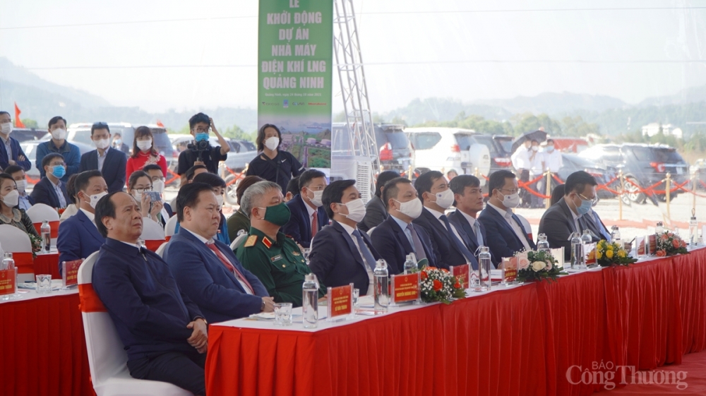 Các đại biểu tham dự lễ khởi động dự án. Các đại biểu tham dự lễ khởi động dự án.