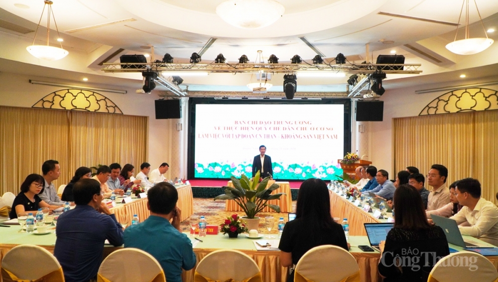 0640-dan-chu-co-so-2