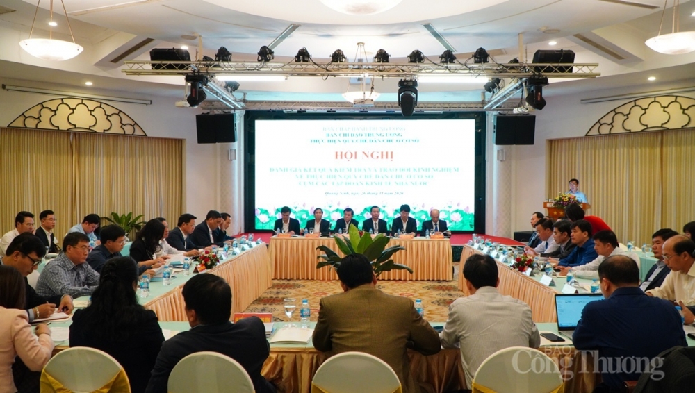 Việc thực hiện quy chế dân chủ ở cơ sở Cụm các Tập đoàn kinh tế nhà nước đã phát huy hiệu quả trong những năm vừa qua 4954-quy-che-dan-chu-1