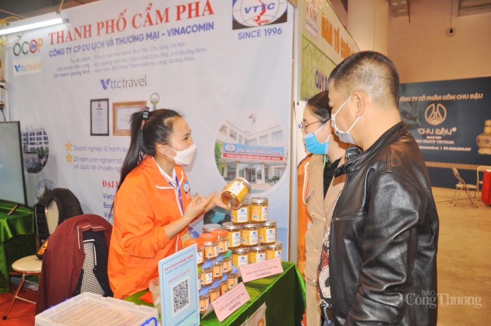 Hội chợ OCOP góp phần thúc đẩy sự phát triển bền vững kinh tế nông thôn của tỉnh
