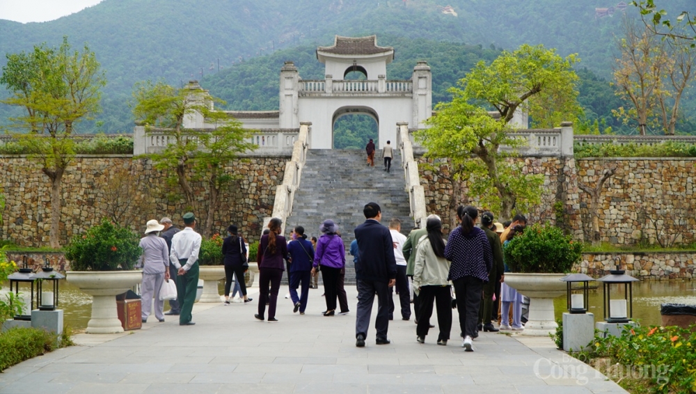 Khu di tích danh thắng Yên Tử tiếp tục là một trong những địa điểm tham quan được miễn giảm giá vé trong năm 2021 4327-danh-thang-yen-tu
