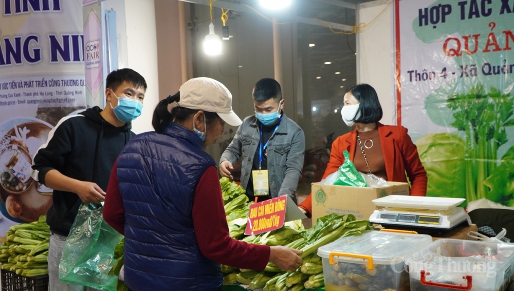 5631-hoi-cho-hang-cong-nghiep-nong-thon