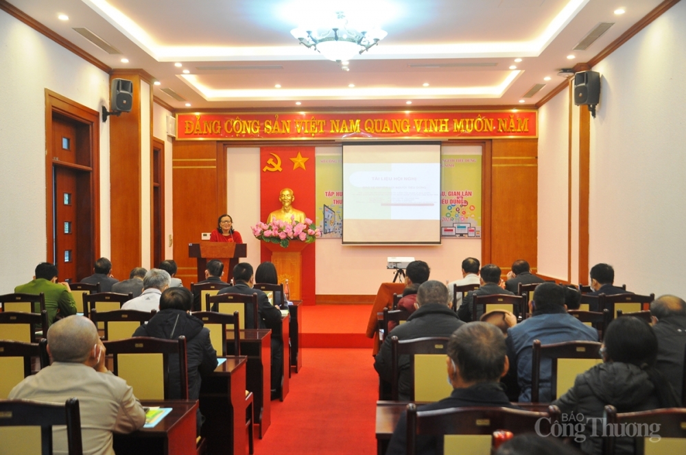 Hội nghị đã thu hút sự quan tâm của đông đảo doanh nghiệp, người dân trên địa bàn Hội nghị đã thu hút sự quan tâm của đông đảo doanh nghiệp, người dân trên địa bàn