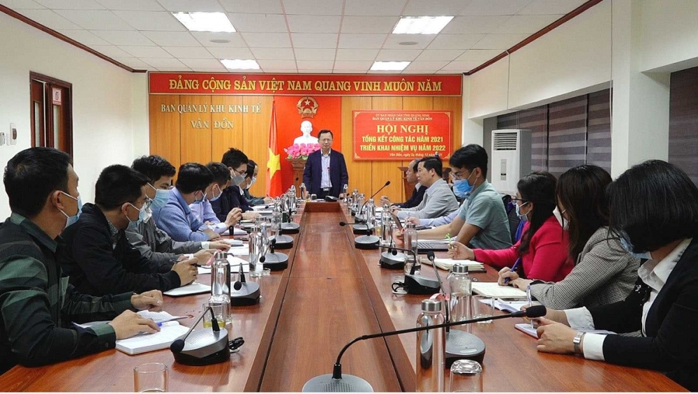 Ngày 24/12, Ban quản lý Khu kinh tế Vân Đồn đã tổng kết công tác năm 2021, triển khai nhiệm vụ năm 2022