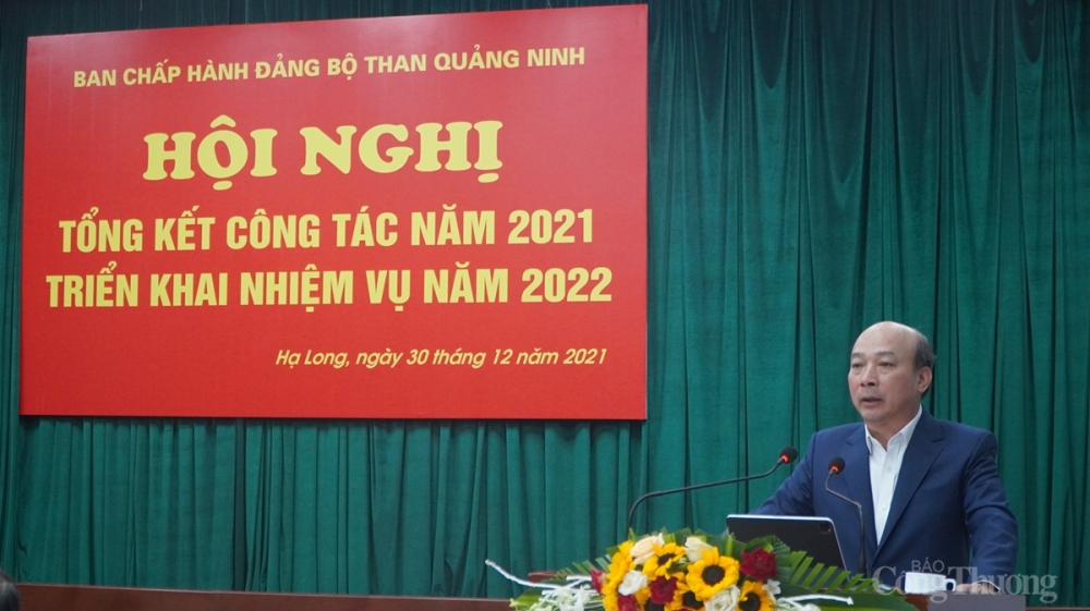 ông Lê Minh Chuẩn - Bí thư Đảng uỷ, Chủ tịch Hội đồng thành viên TKV đề nghị trong năm 2022  quan tâm giải quyết tốt nhu cầu nhà ở cho công nhân, lao động ngành Than, xây dựng các thiết chế văn hóa, dịch vụ xã hội, bảo đảm phúc lợi xã hội cho công nhân lao động ông Lê Minh Chuẩn - Bí thư Đảng uỷ, Chủ tịch Hội đồng thành viên TKV đề nghị trong năm 2022  quan tâm giải quyết tốt nhu cầu nhà ở cho công nhân, lao động ngành Than, xây dựng các thiết chế văn hóa, dịch vụ xã hội, bảo đảm phúc lợi xã hội cho công nhân lao động