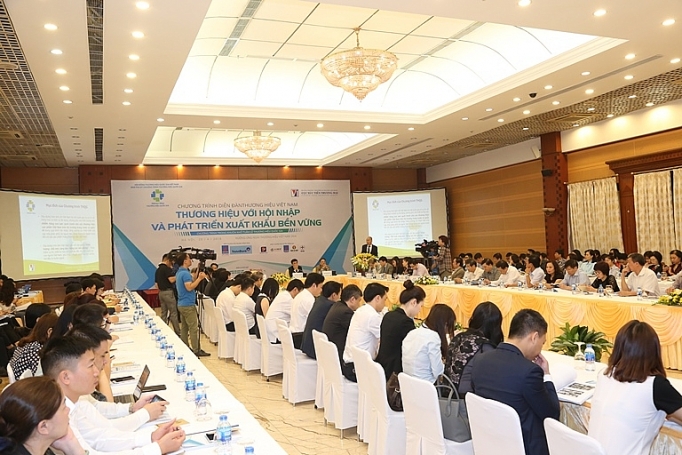 Tôn vinh, quảng bá thương hiệu và hình ảnh Việt Nam ton vinh quang ba thuong hieu va hinh anh viet nam