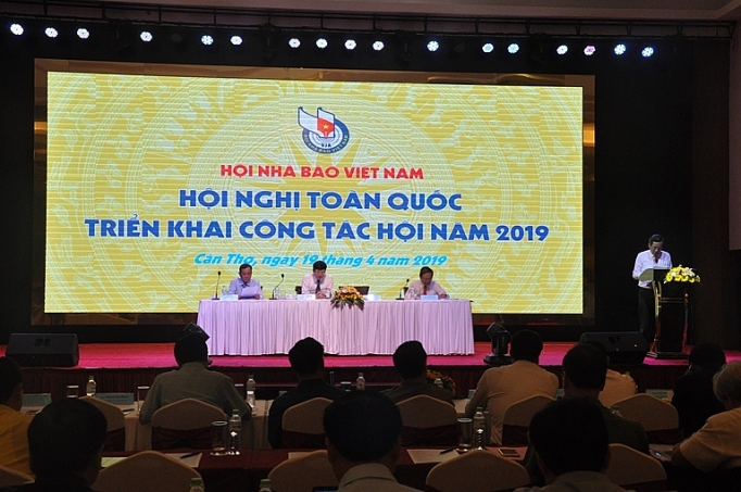 hoi nghi toan quoc hoi nha bao viet nam 2019 bao chi chu dong doi moi thuc hien tot nhiem vu