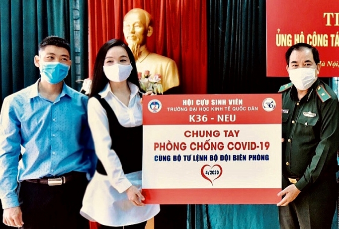 Cựu sinh viên Kinh tế quốc dân Hà Nội chung tay với bộ đội biên phòng chống dịch cuu sinh vien kinh te quoc dan ha noi chung tay voi bo doi bien phong chong dich