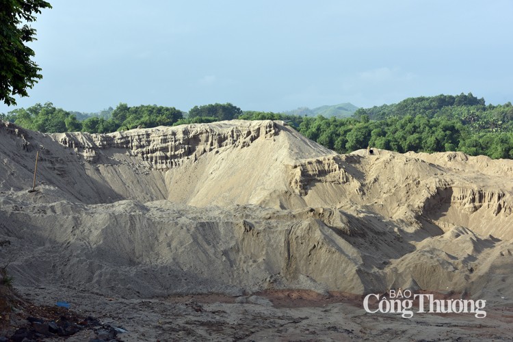 Yên Bái quản lý hoạt động khai thác khoáng sản: Tình trạng “trên nóng, dưới lạnh” Yên Bái quản lý hoạt động khai thác khoáng sản: Tình trạng “trên nóng, dưới lạnh”