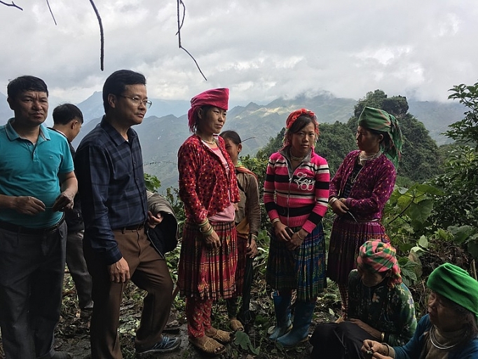Mèo Vạc, Hà Giang: Chung tay mở đường vào Trù Sán meo vac ha giang chung tay mo duong vao tru san