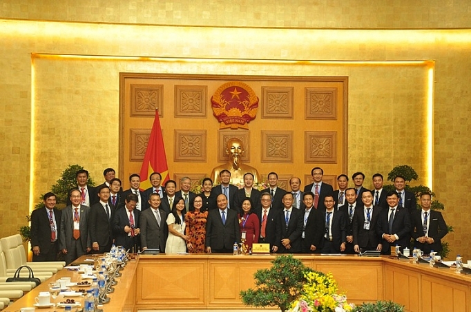 "Giữ gìn, tôn vinh thương hiệu quốc gia tức là tôn vinh đất nước" giu gin ton vinh thuong hieu quoc gia tuc la ton vinh dat nuoc