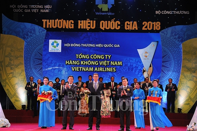 Vinh danh 97 doanh nghiệp có sản phẩm đạt Thương hiệu quốc gia 2018 vinh danh 97 doanh nghiep co san pham dat thuong hieu quoc gia 2018