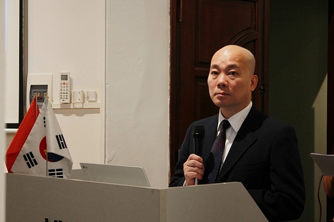 thiet ke xay dung thuong hieu chinh phuc nguoi tieu dung thoi dai 40