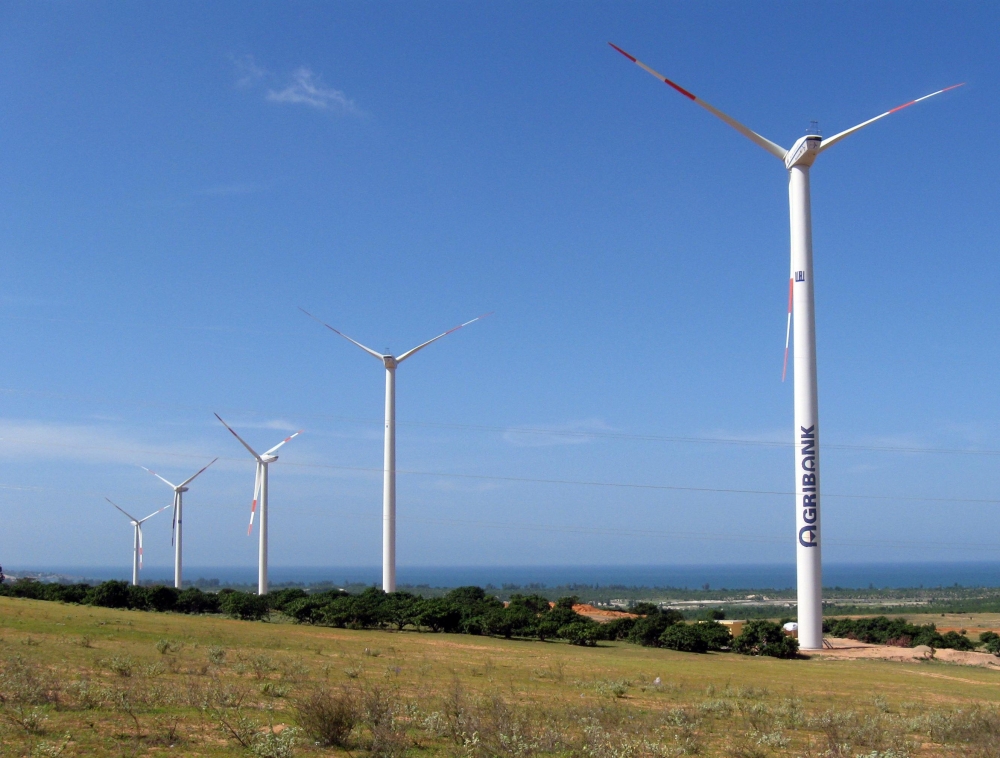ninh thuan powers up renewable energy projects