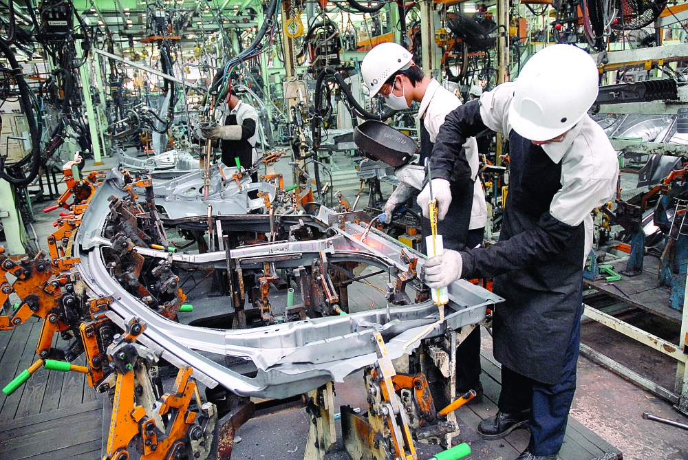 Foreign investment maintains momentum foreign investment maintains momentum