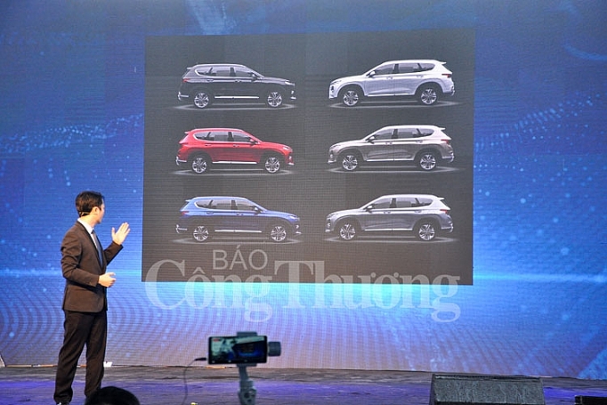 hyundai santafe 2019 chinh thuc ra mat tai viet nam