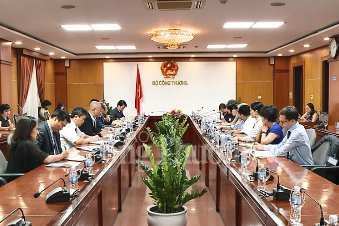 Bộ Công Thương chào đón các doanh nghiệp Hoa Kỳ đầu tư lâu dài tại Việt Nam bo cong thuong chao don cac doanh nghiep hoa ky dau tu lau dai tai viet nam
