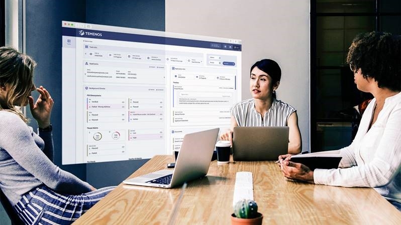 Dữ liệu lớn và điện toán đám mây chuẩn bị cách mạng hóa ngành ngân hàng Dữ liệu lớn và điện toán đám mây chuẩn bị cách mạng hóa ngành ngân hàng