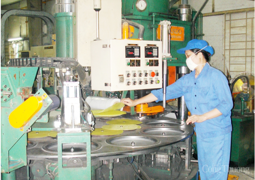 Hải Dương: Cơ cấu kinh tế chuyển dịch nhanh sang ngành công nghiệp, dịch vụ Hải Dương: Cơ cấu kinh tế chuyển dịch nhanh sang ngành công nghiệp, dịch vụ