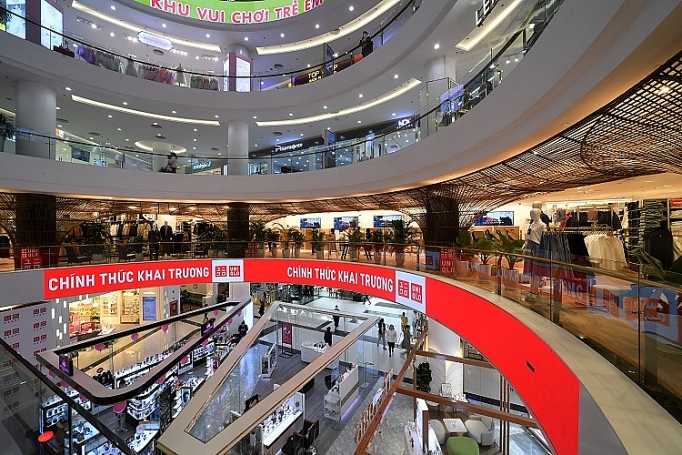 Cửa hàng UNIQLO đầu tiên tại Hà Nội có gì đặc biệt? cua hang uniqlo dau tien tai ha noi co gi dac biet