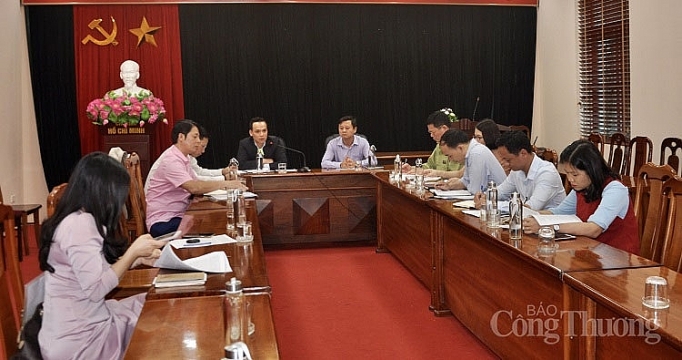 Ứng phó Covid-19: Sẽ không để thiếu các mặt hàng thiết yếu ung pho covid 19 se khong de thieu cac mat hang thiet yeu