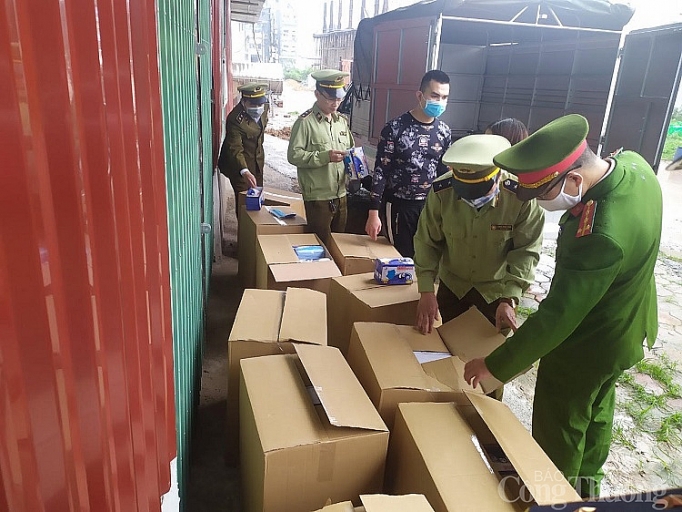 bac giang bat giu lo hang khau trang khong co hoa don chung tu