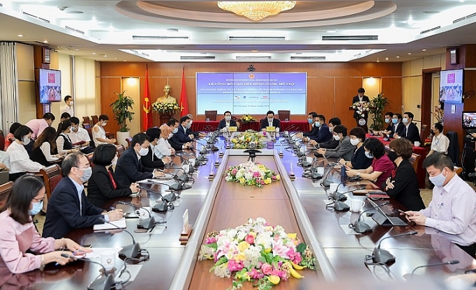 Chung tay hỗ trợ ngành giáo dục hàng nghìn tỷ đồng mùa dịch Covid-19 chung tay ho tro nganh giao duc hang nghin ty dong mua dich covid 19