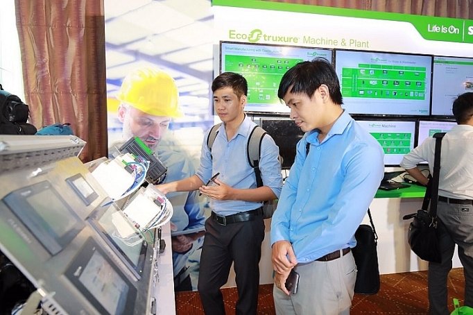 schneider electric se chuyen doi toan bo day chuyen san xuat tu malaysia sang viet nam