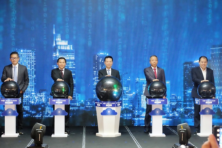 cu hich cho chuyen doi so bang cong nghe dien toan dam may