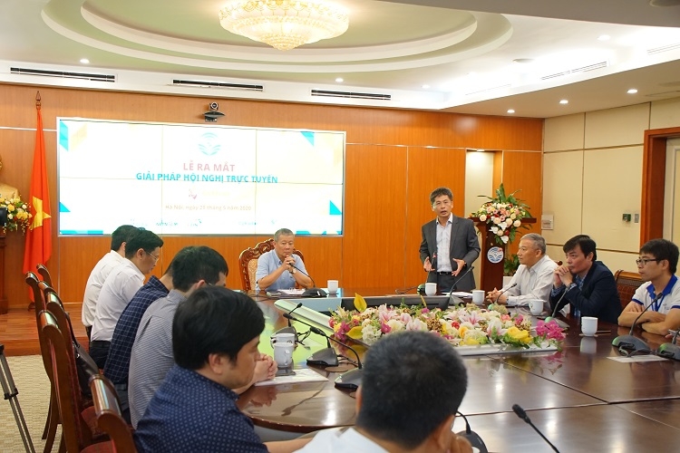 hop luc cung cap giai phap hop truc tuyen tren nen phan mem nguon mo