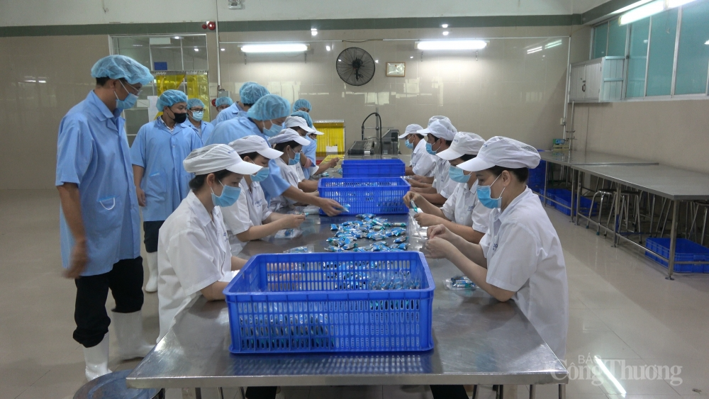 An toàn thực phẩm: Chủ động kiểm soát chặt chẽ An toàn thực phẩm: Chủ động kiểm soát chặt chẽ