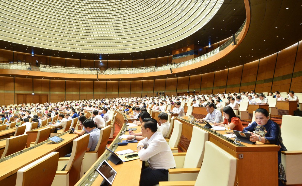 Ngày 3/6, Quốc hội xem xét, cho ý kiến về Luật Dầu khí (sửa đổi) Ngày 3/6, Quốc hội xem xét, cho ý kiến về Luật Dầu khí (sửa đổi)