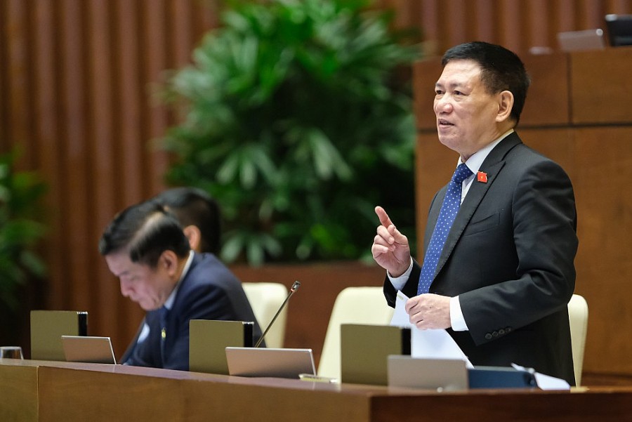 Phiên chất vấn sáng 8/6: Tiếp tục giải đáp nhiều vấn đề “nóng” của nông nghiệp, tài chính