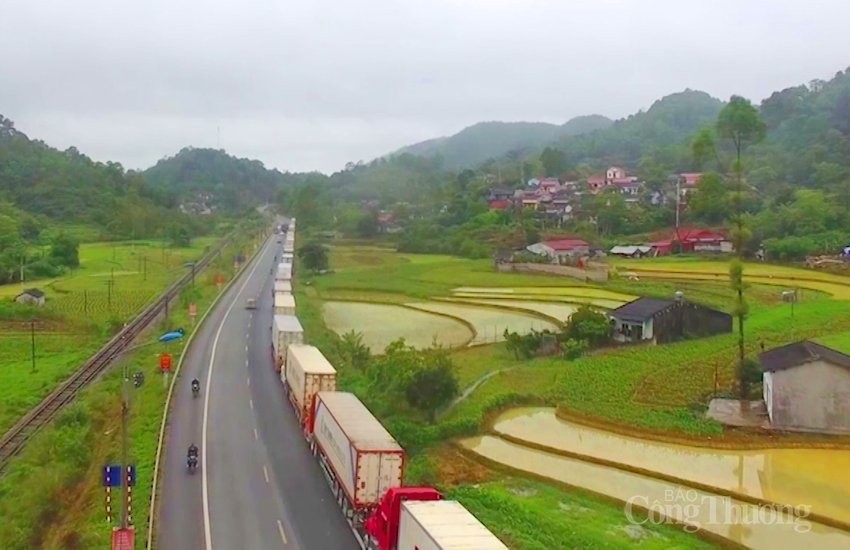 Ùn ứ tại cửa khẩu, Lạng Sơn đẩy mạnh triển khai phương án thiết lập “vùng xanh”