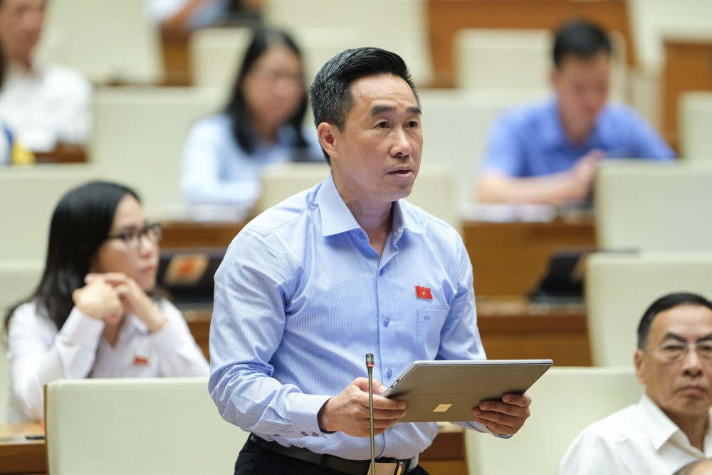 Phát triển khu kinh tế Vân Phong: Cần rà soát kỹ danh mục ngành nghề ưu tiên thu hút đầu tư Phát triển khu kinh tế Vân Phong: Cần rà soát kỹ danh mục ngành nghề ưu tiên thu hút đầu tư