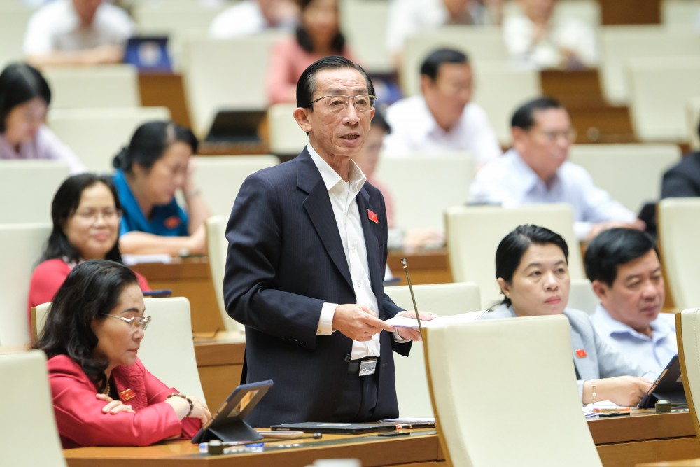 Luật Dầu khí (sửa đổi): Cần tách bạch chức năng quản lý nhà nước và chức năng kinh doanh của PVN Luật Dầu khí (sửa đổi): Cần tách bạch chức năng quản lý nhà nước và chức năng kinh doanh của PVN