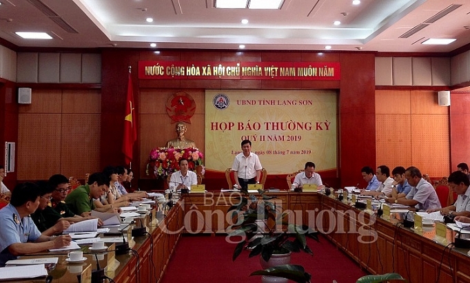 lang son tap trung go kho xuat khau quyet liet chong buon lau