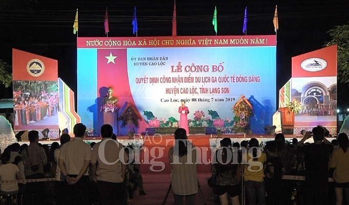 ga duong sat quoc te dong dang lang son tro thanh diem du lich