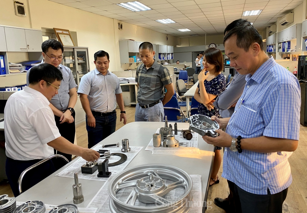 Bộ Công Thương mong muốn Viện Nghiên cứu Cơ khí phát huy thế mạnh trong nghiên cứu phát triển bo cong thuong mong muon vien nghien cuu co khi phat huy the manh trong nghien cuu phat trien