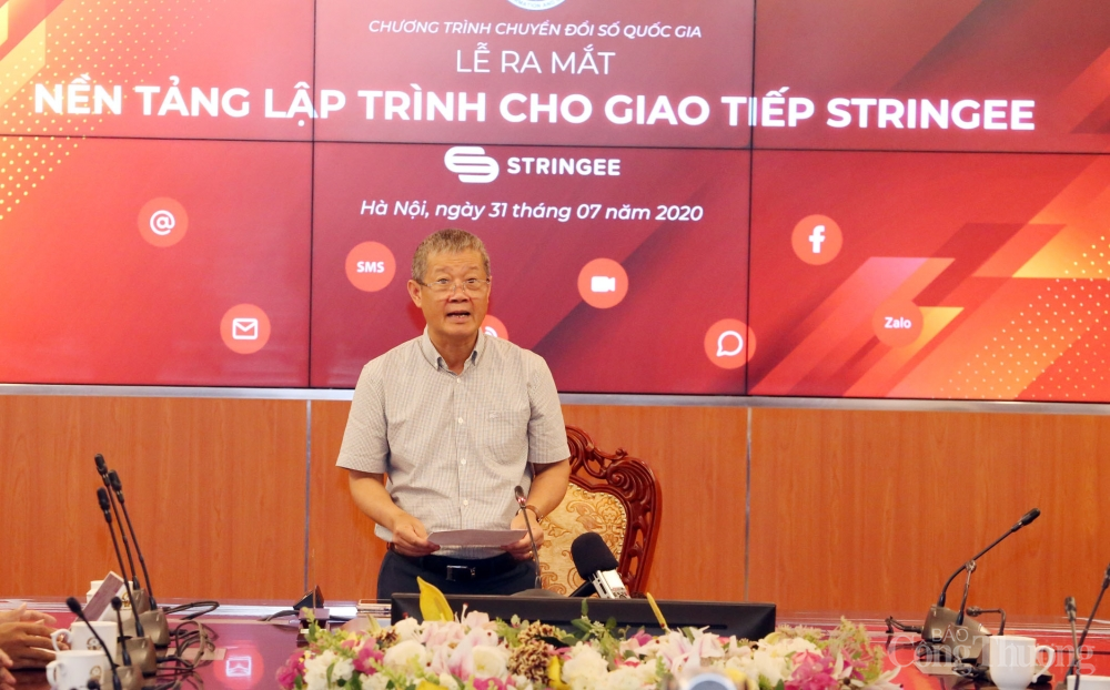 nen tang giao tiep make in vietnam tro luc manh me cho doanh nghiep chuyen doi so