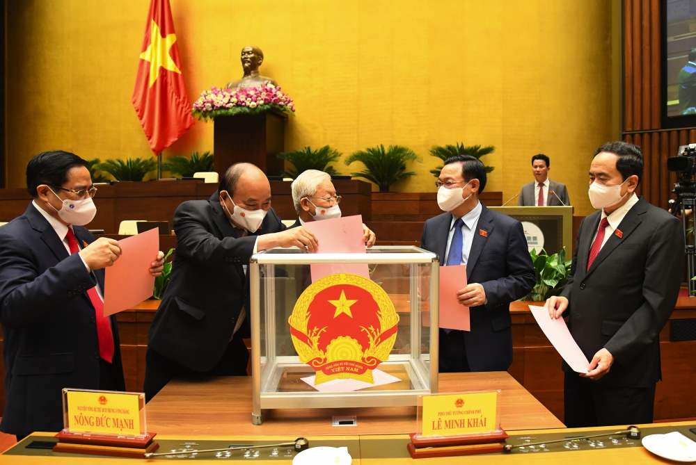 Quốc hội thảo luận, biểu quyết thông qua Nghị quyết phê chuẩn Phó Chủ tịch và các Ủy viên Hội đồng Quốc phòng và An ninh