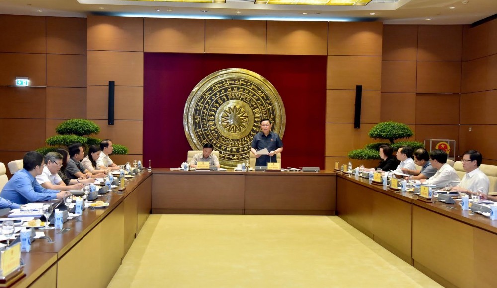 Tiêu chí, tiêu chuẩn đơn vị hành chính, đô thị không thể cảm tính! Tiêu chí, tiêu chuẩn đơn vị hành chính, đô thị không thể cảm tính!