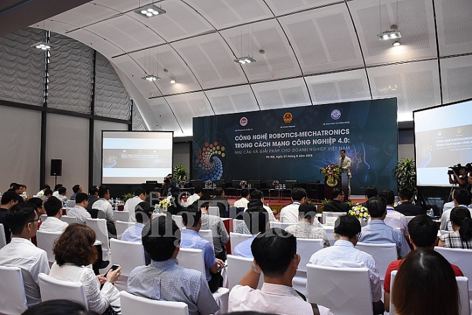 cong nghe robot la tru cot cua nen cong nghiep 40