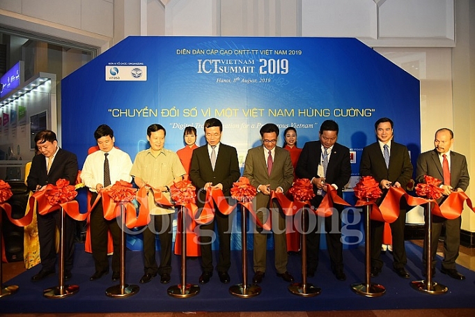 Chuyển đổi số sẽ tạo ra động lực phát triển mới cho Việt Nam chuyen doi so se tao ra dong luc phat trien moi cho viet nam