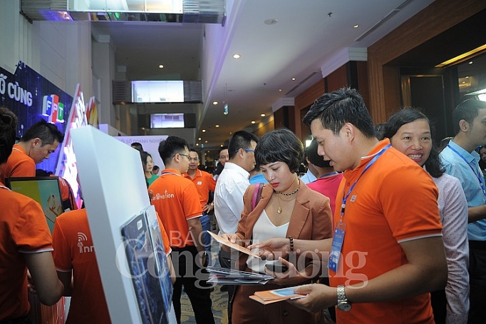 fpt se giup doanh nghiep giam 30 50 thoi gian thuc hien chuyen doi so