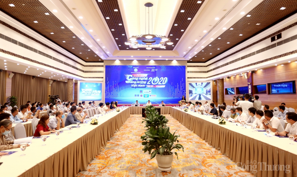 Đầu tư vào năng lượng: Khuyến khích khu vực tư nhân Đầu tư vào năng lượng: Khuyến khích khu vực tư nhân